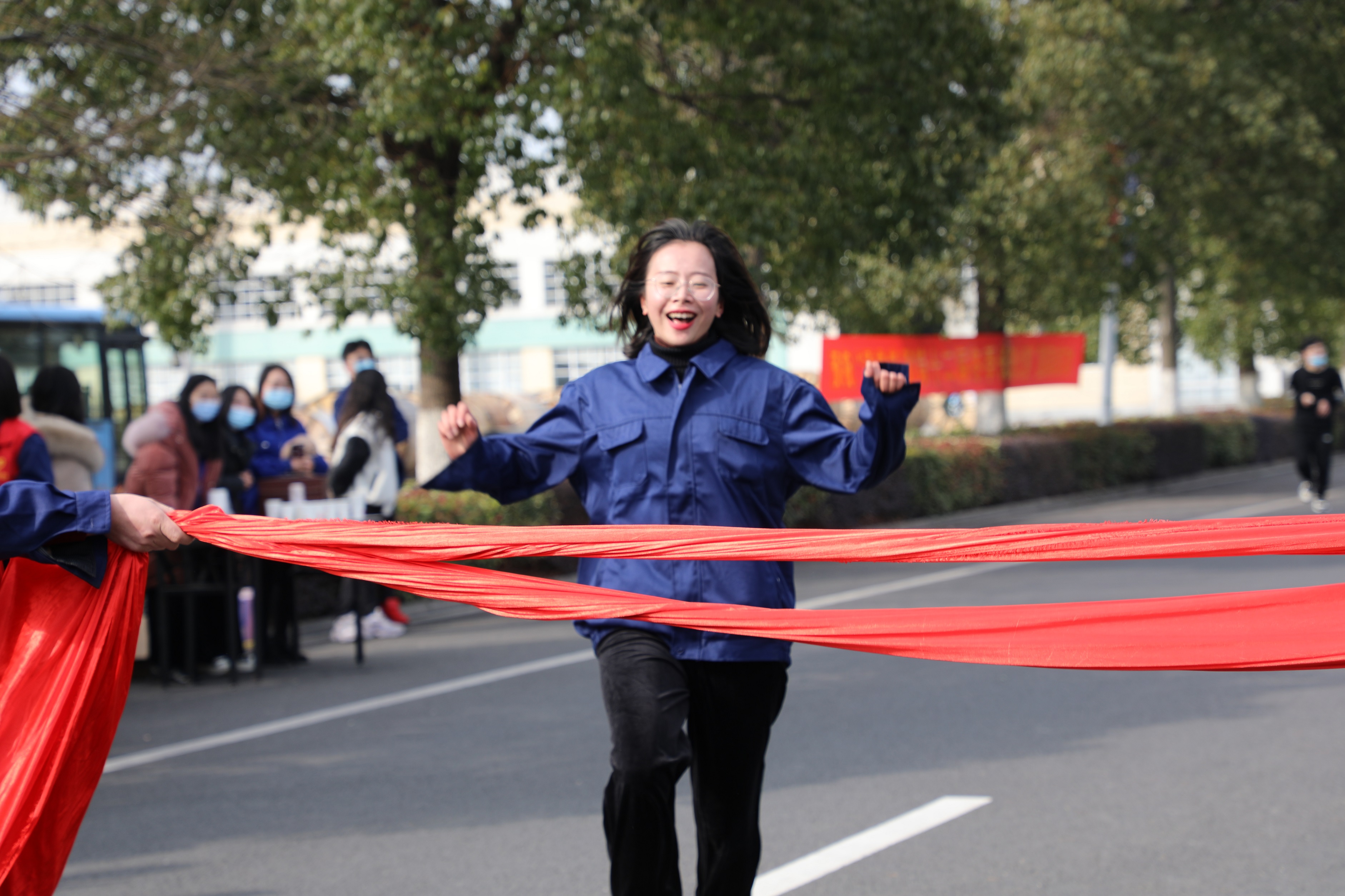 通鼎第十二屆冬季長(cháng)跑比賽圓滿(mǎn)結束——通鼎人，奔向希望的2021！