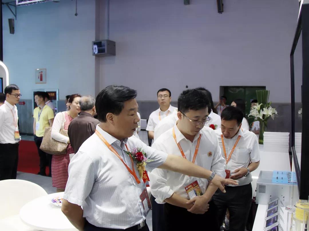 民參軍，風(fēng)向標丨通鼎互聯(lián)精彩亮相國防信息展