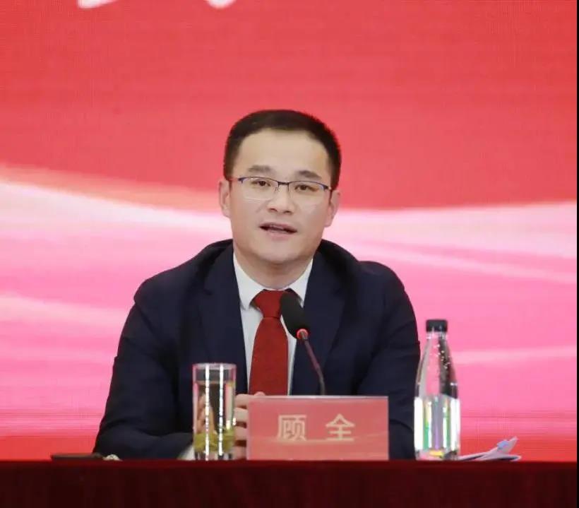 震澤新春經(jīng)濟工作會(huì )議丨通鼎獲多項表彰！