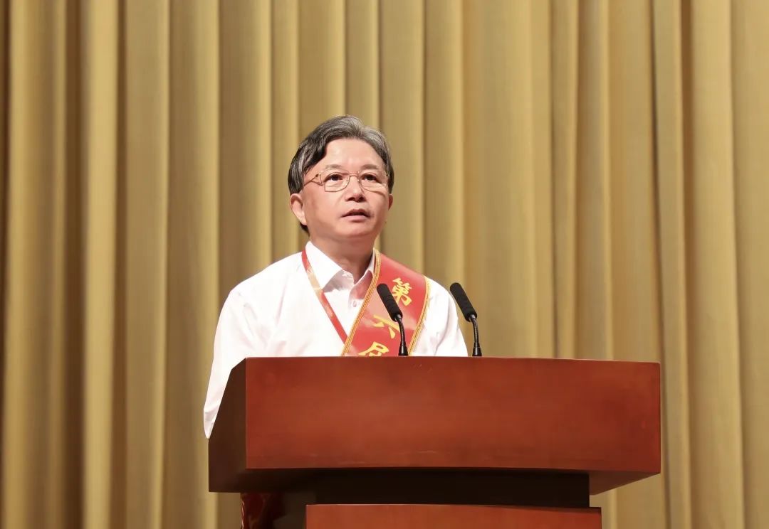 沈小平再獲江蘇慈善獎 l 在推進(jìn)共同富裕的征程中起跑、起飛！