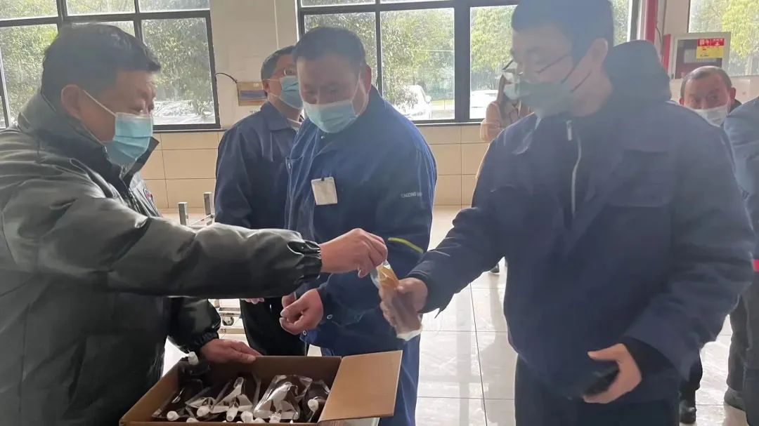 防疫有“方”丨通鼎發(fā)放免費防疫中藥湯包