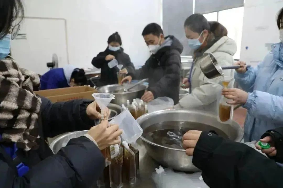 防疫有“方”丨通鼎發(fā)放免費防疫中藥湯包
