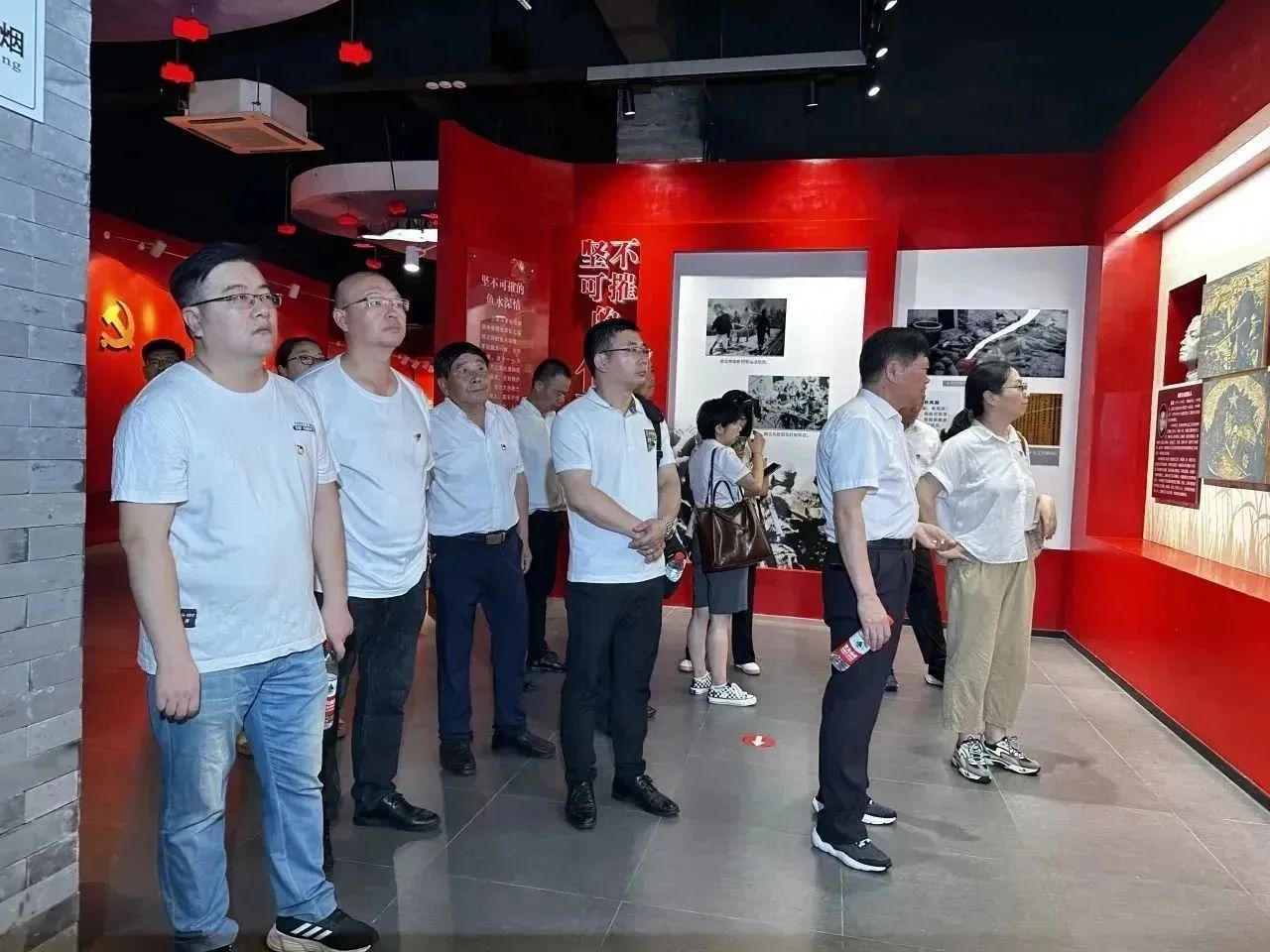 凝心聚力，砥礪前行通鼎集團召開(kāi)“慶七一”黨員大會(huì )